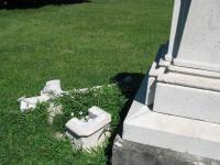 Chicago Ghost Hunters Group investigates Calvary Cemetery (15).JPG